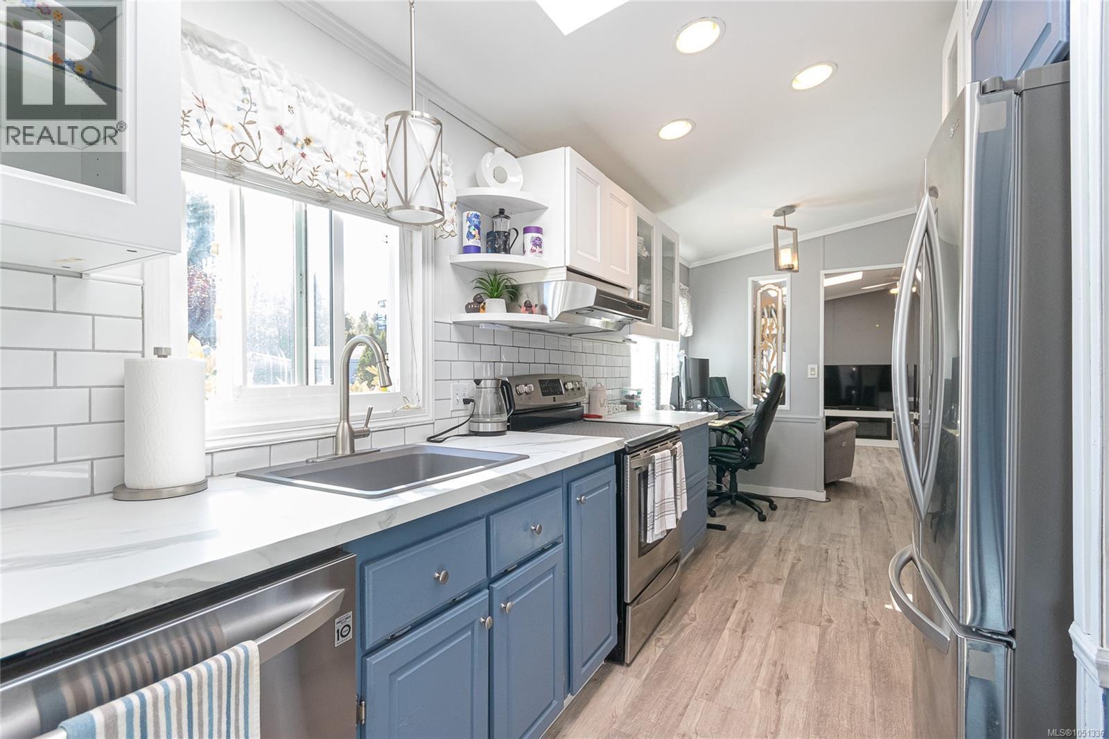 #30 7583 Central Saanich Rd - 7
