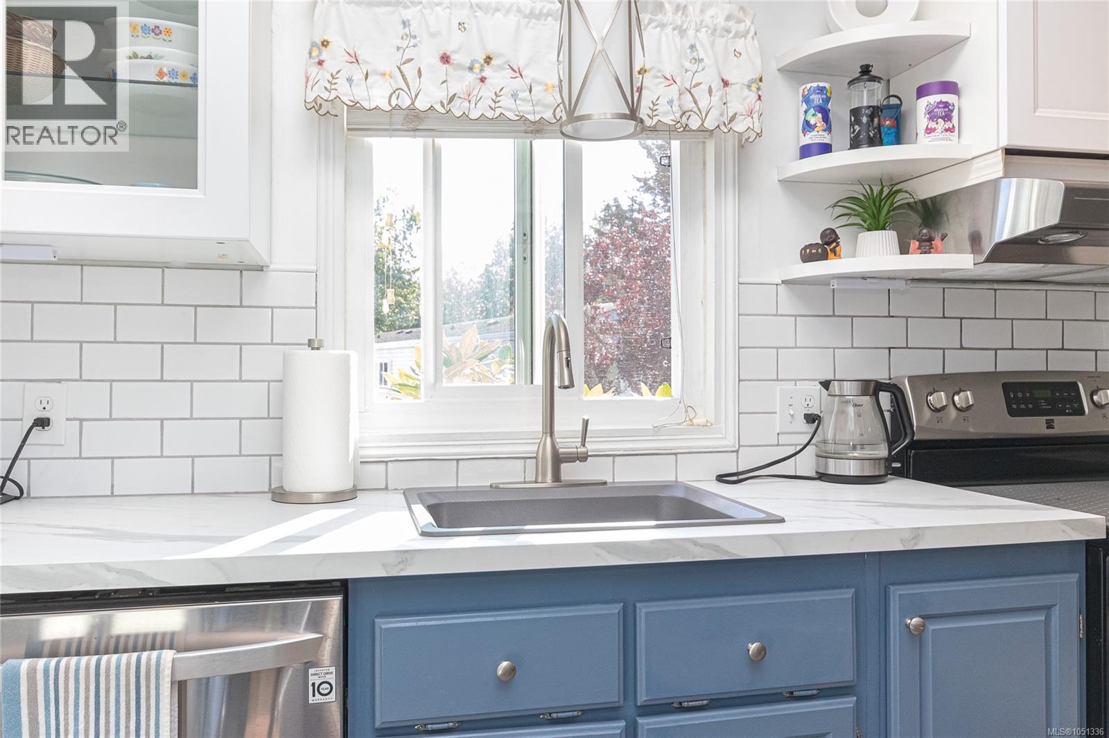 #30 7583 Central Saanich Rd - 8