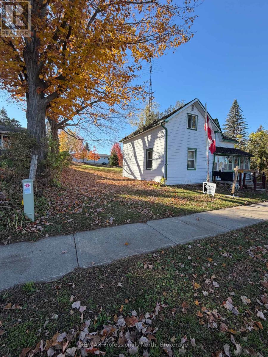 13 AMELIA STREET W, Kawartha Lakes (Pontypool) — photo 4
