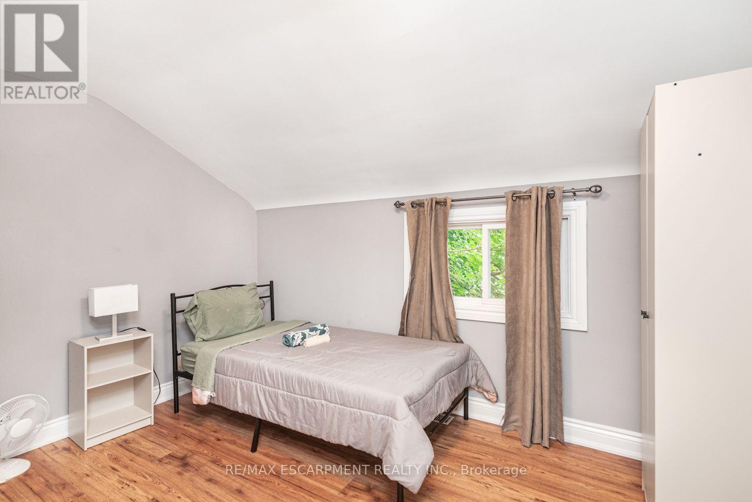 B - 70 PALACE STREET, Brantford — photo 11