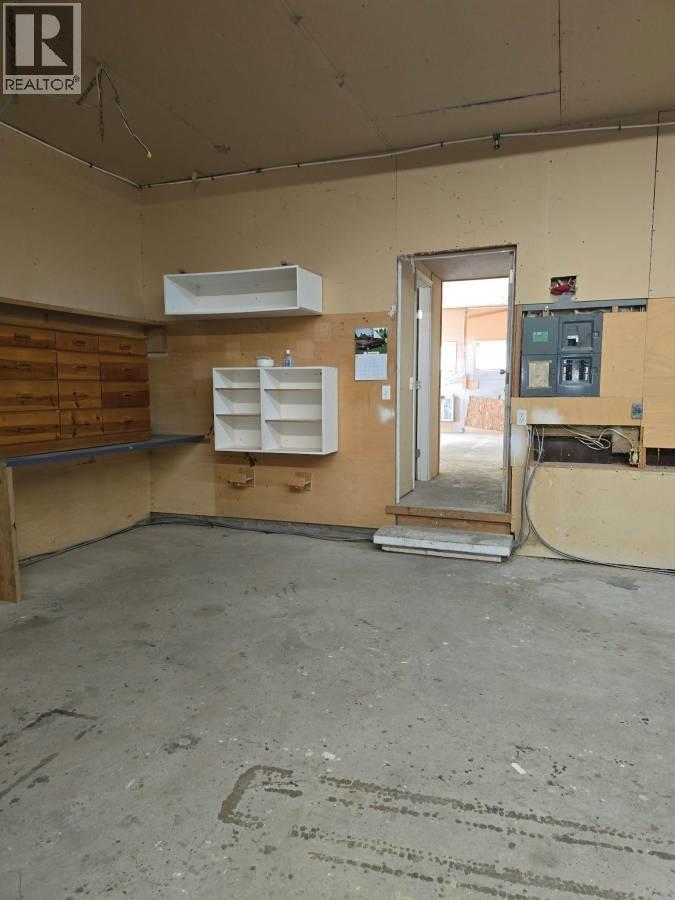 Shop 25457 112 AVE, Maple Ridge - Image 1