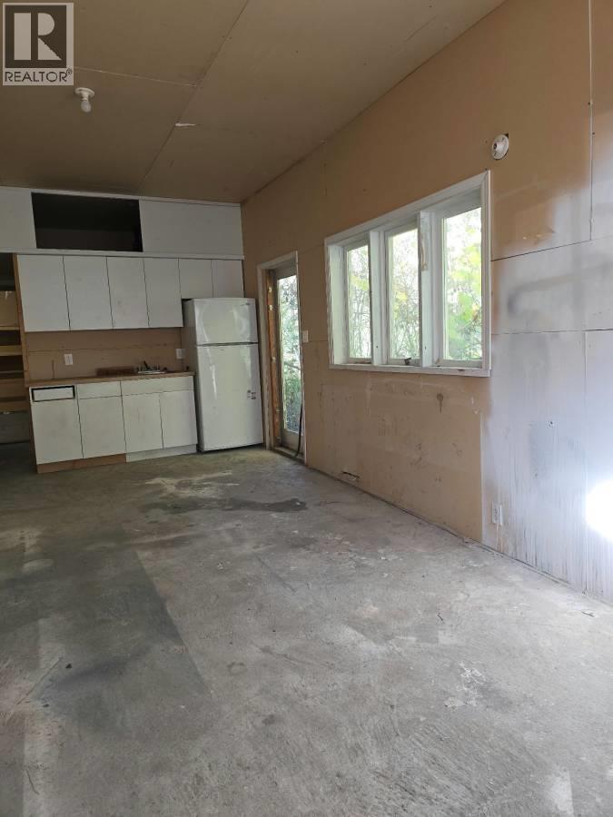 Shop 25457 112 AVE, Maple Ridge - Image 1