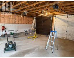 121 2 Avenue, Leslieville, AB T0M1H0 Photo 14
