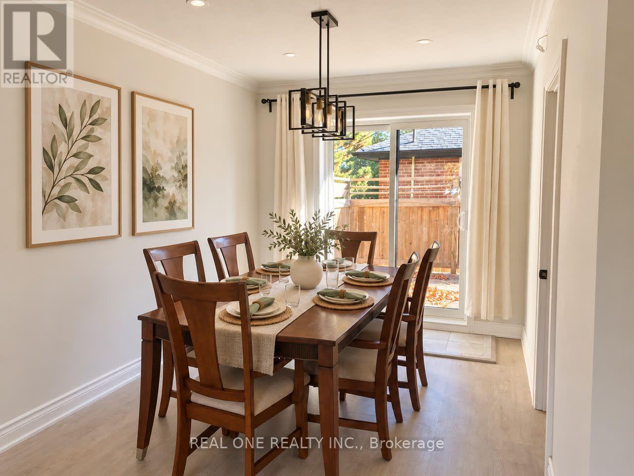 149 Bishop Avenue, Toronto, ON photo 6