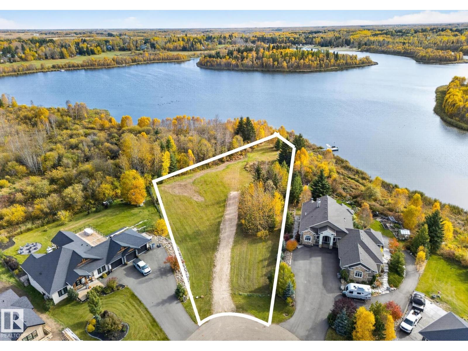 Photo of 2030 ASPEN WY, Rural Parkland County
