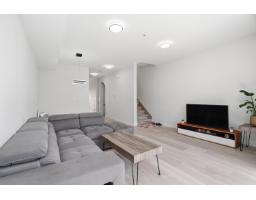 14 19631 55a Avenue, Langley, BC V3A3X1 Photo 8