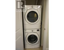 407 - 1 Old Mill Drive, Toronto, ON M6S0A1 Photo 20