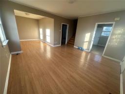 590 Third Avenue, Neepawa, MB R0J1H0 Photo 8