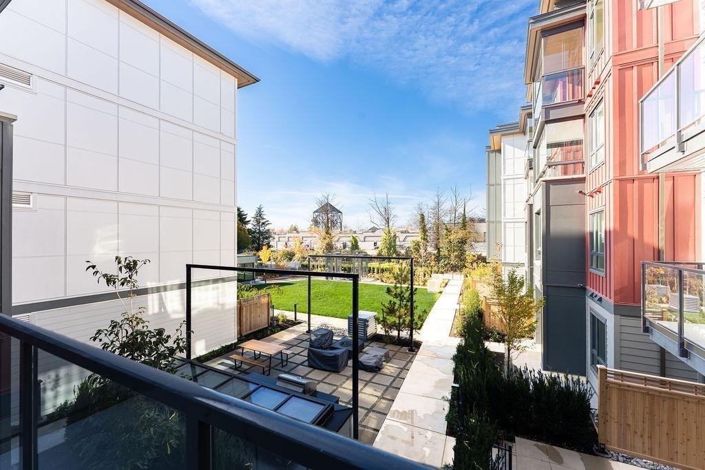 Photo of 220 13760 75A AVENUE 18