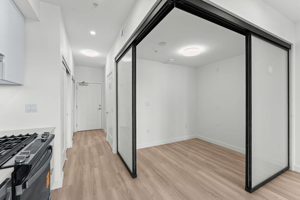Photo of 220 13760 75A AVENUE 9