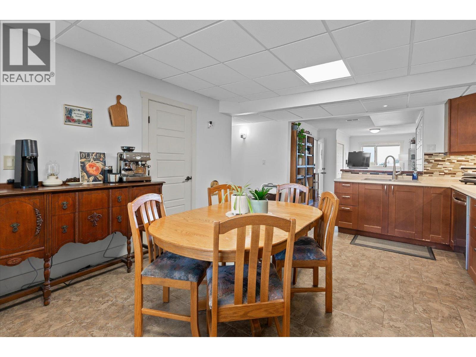 2430 Chieftain Road - 41