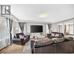 4pc Bathroom - 151 Windwood Grove Sw, Airdrie, AB T4B3S8 Photo 6