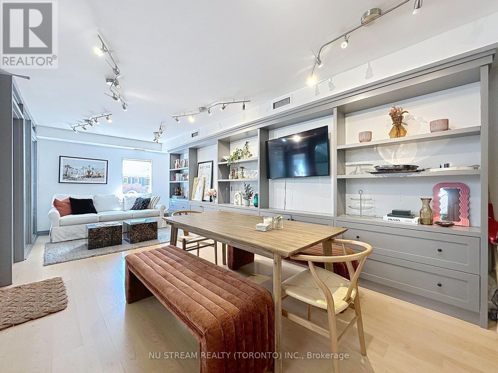 201 - 1110 YONGE STREET, Toronto (Annex) — photo 8