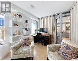 201 - 1110 Yonge Street, Toronto, ON M4W2L6 Photo 13