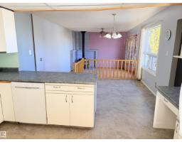 10751 109 Av, Westlock, AB T7P1B9 Photo 12