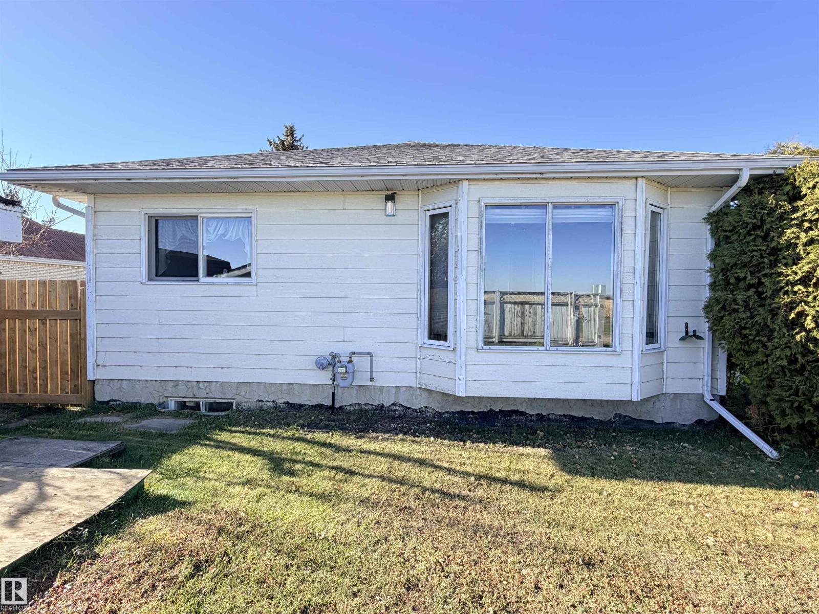 10751 109 AV, photo 48 of 61