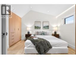 1 3315 W 10th Avenue, Vancouver, BC V6R2E5 Photo 12