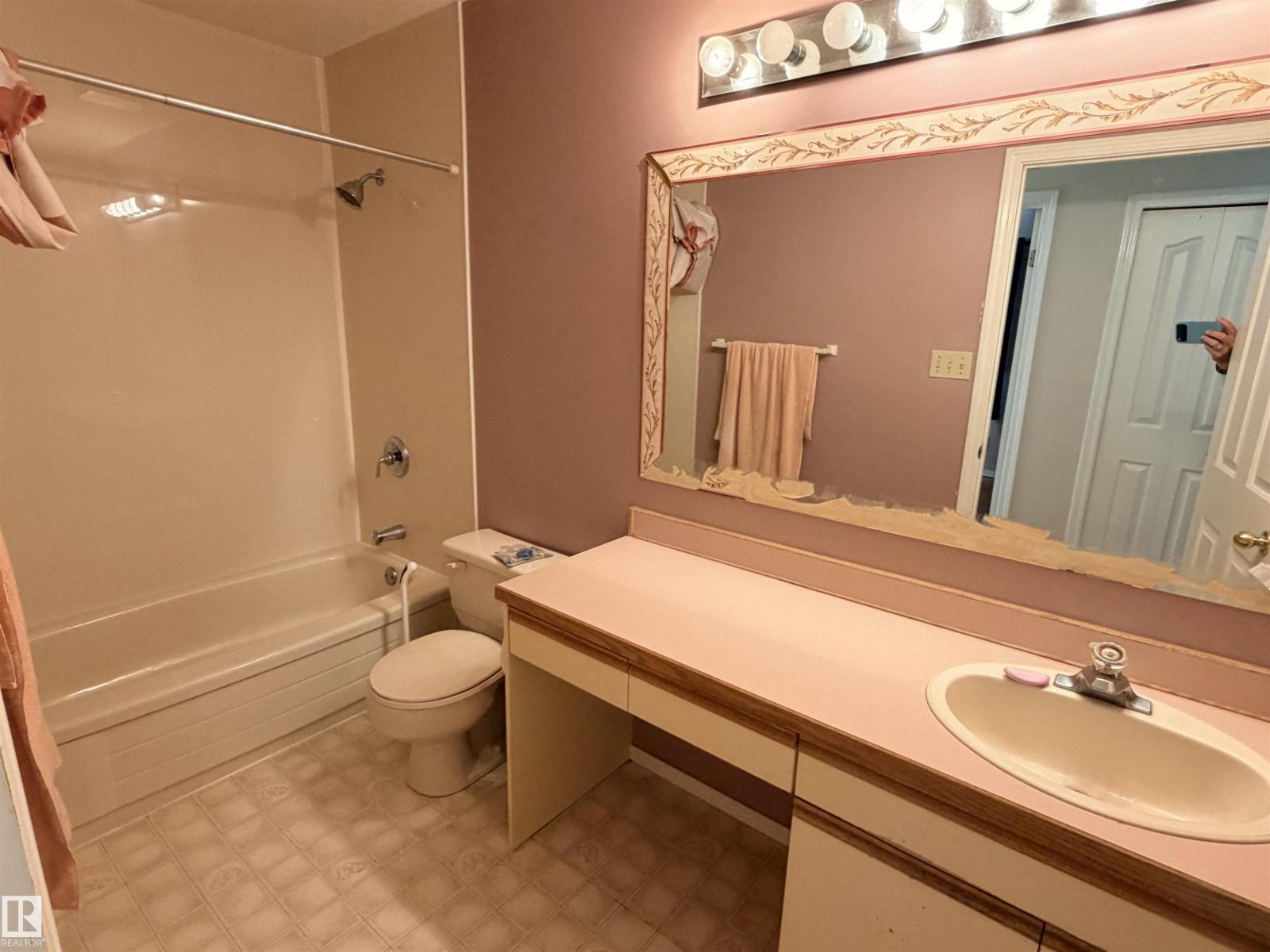 10751 109 AV, Westlock — photo 30