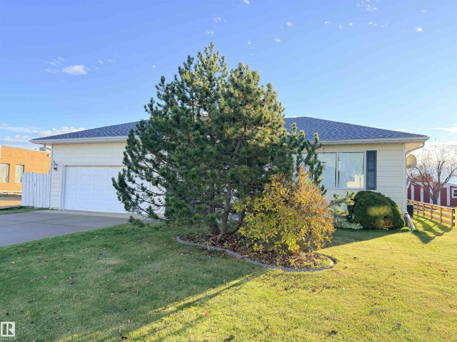 10751 109 AV, Westlock, Alberta, T7P1B9