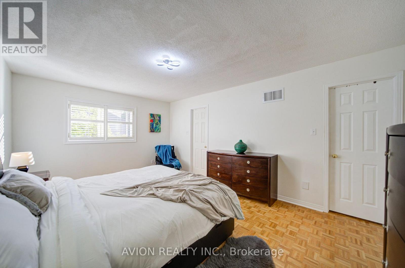 17 Indigo Street, Richmond Hill, ON photo 21