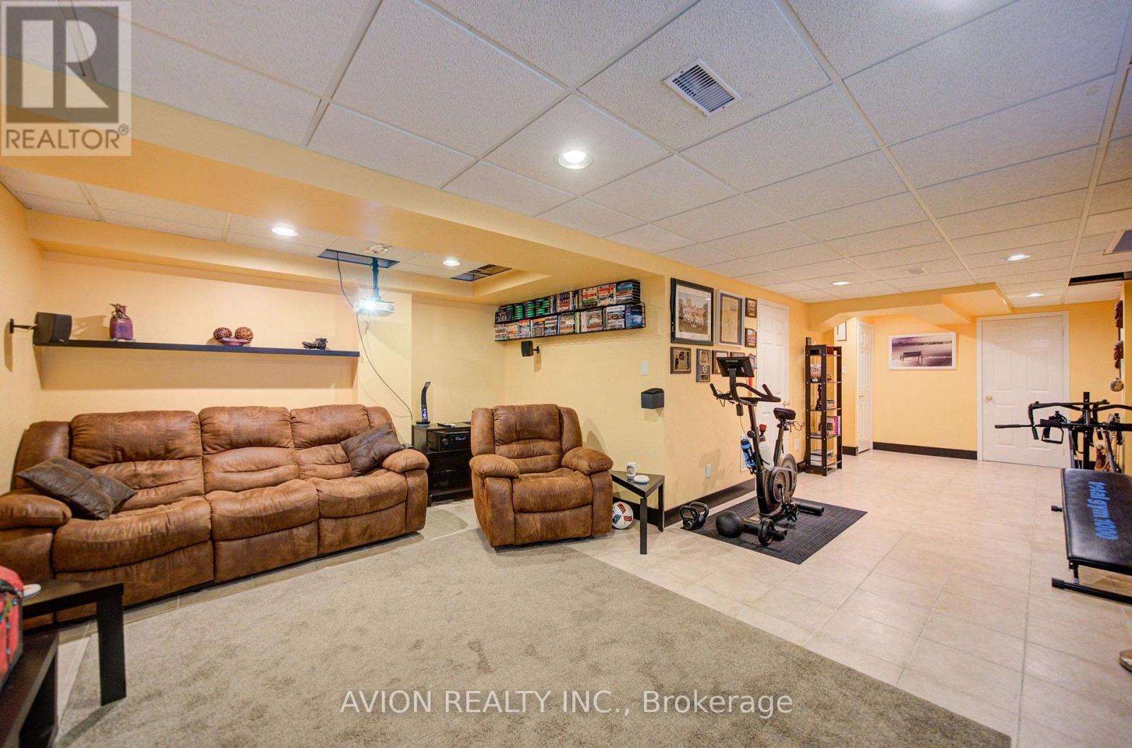 17 Indigo Street, Richmond Hill, ON photo 38
