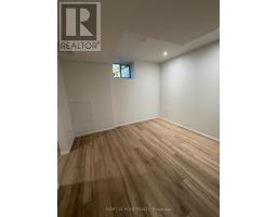 157 Medland Street S, Toronto, ON M6P2N4 Photo 12