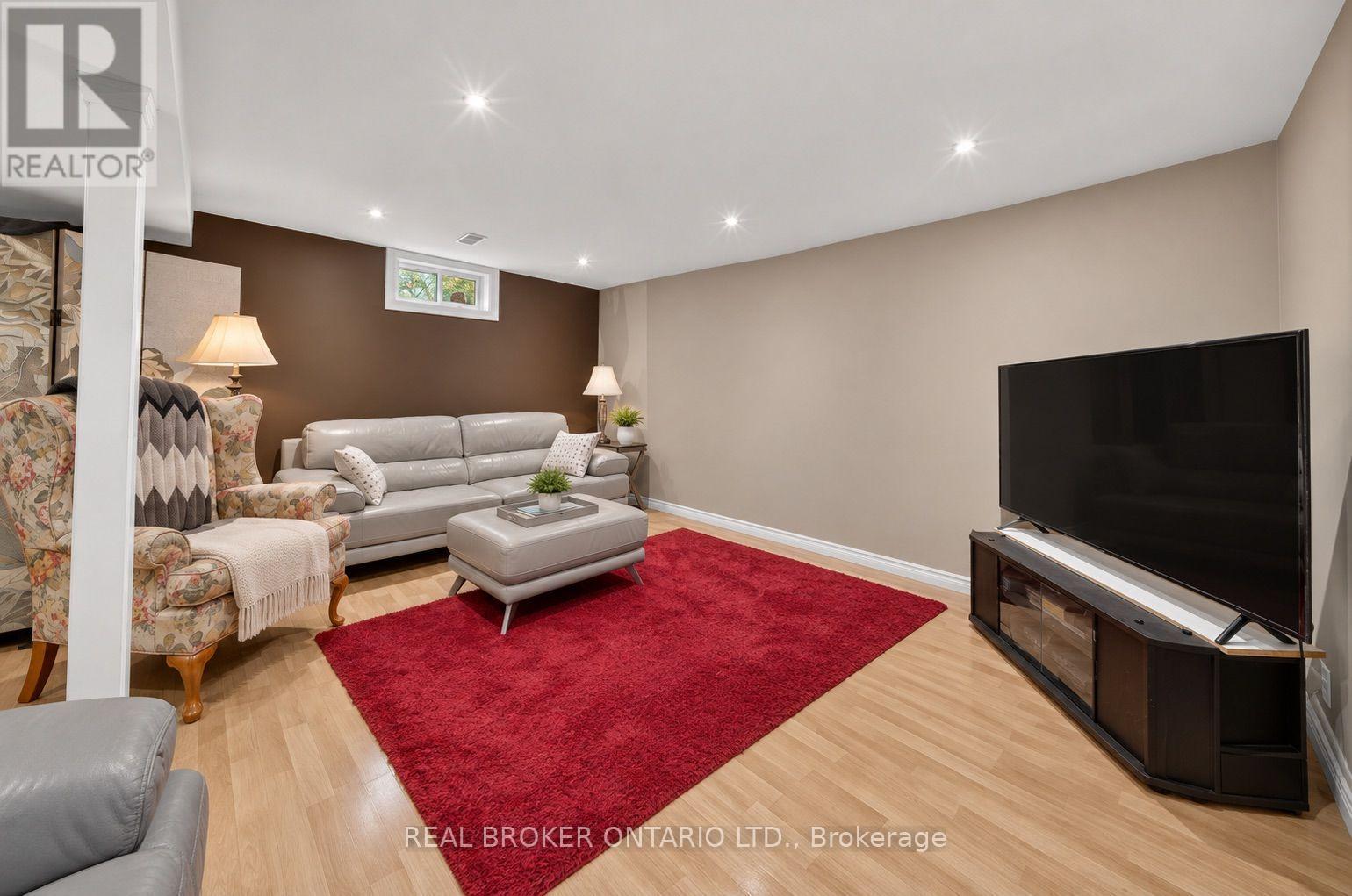 76 Golden Orchard Drive, Hamilton, ON photo 30