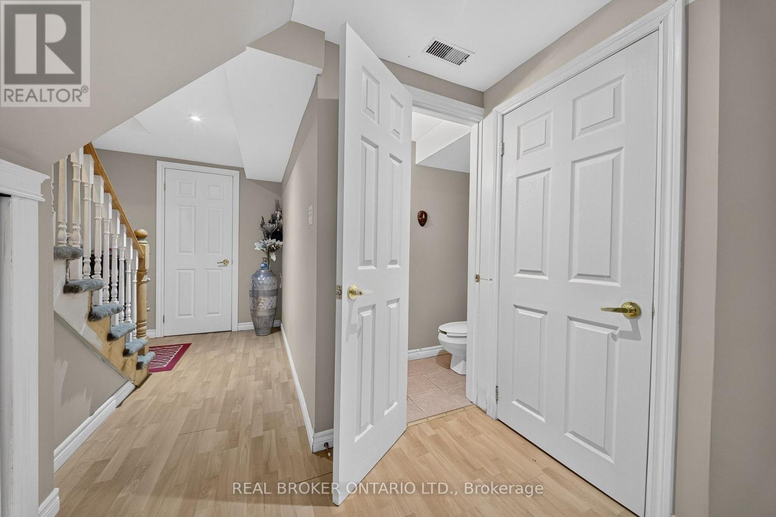 76 Golden Orchard Drive, Hamilton, ON photo 34
