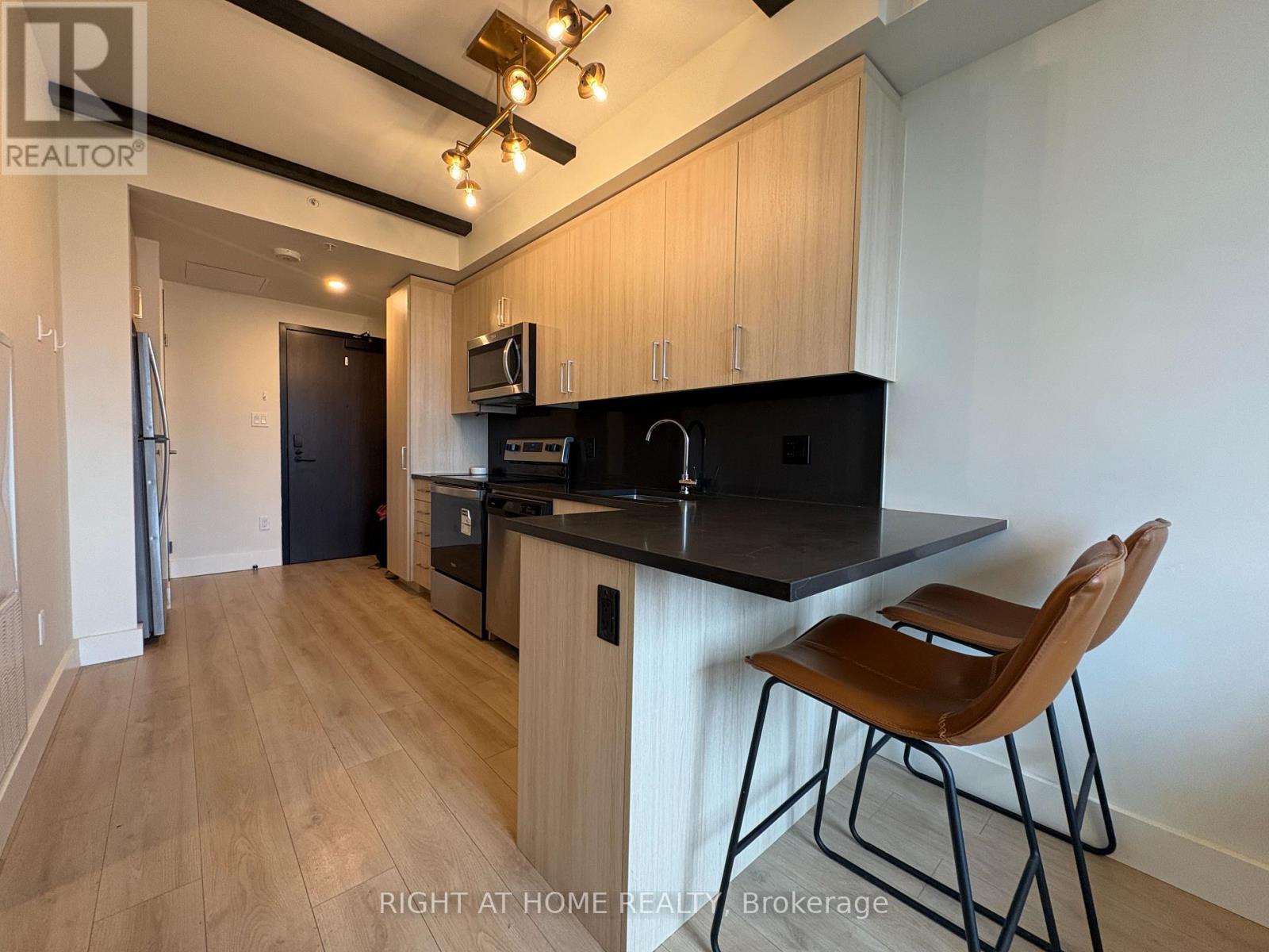 S- 2225 - 145 COLUMBIA STREET W, Waterloo — photo 7
