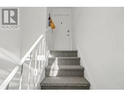 657 Golden Avenue, Ottawa, ON K2A2G3 Photo 20