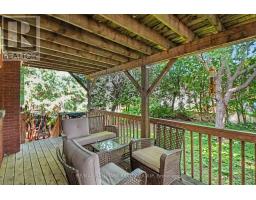 657 Golden Avenue, Ottawa, ON K2A2G3 Photo 13