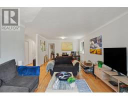 657 Golden Avenue, Ottawa, ON K2A2G3 Photo 6