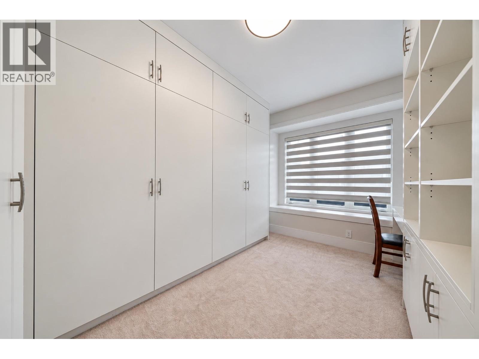 Photo of 6376 BURNS STREET 25