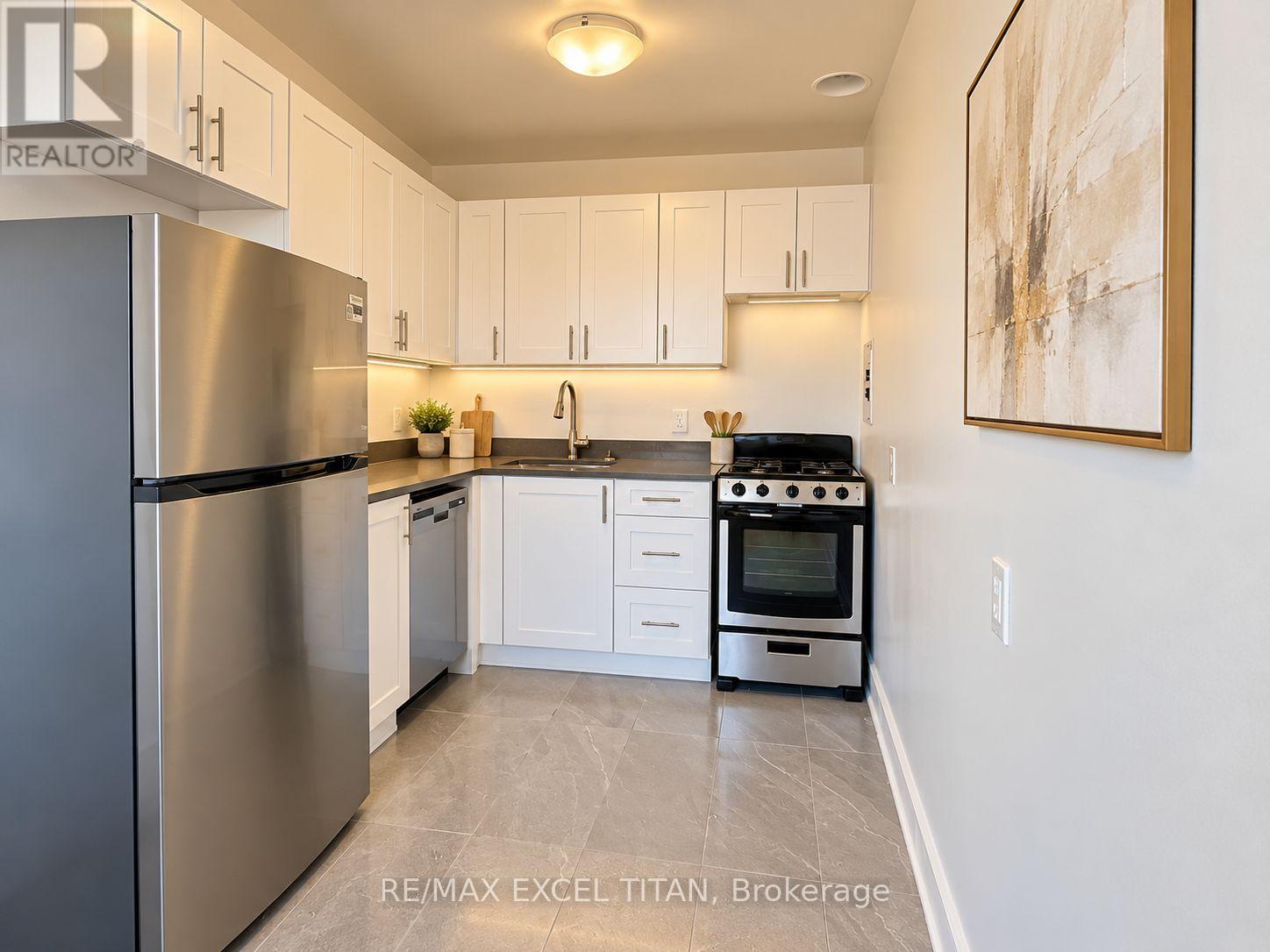 43 - 1 MALLORY GARDENS, Toronto (Yonge-St. Clair) — photo 5