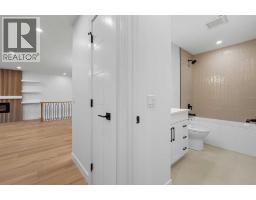 423 Queen Anne Way Se, Calgary, AB T2J4R8 Photo 25