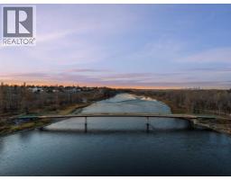 Other - 423 Queen Anne Way Se, Calgary, AB T2J4R8 Photo 8