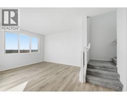 90 Rosemary Gardens Se, Calgary, AB T3S1B2 Photo 17