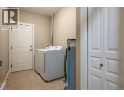 2403 Parveen Pl, Nanaimo, BC V9T3L2 Photo 15