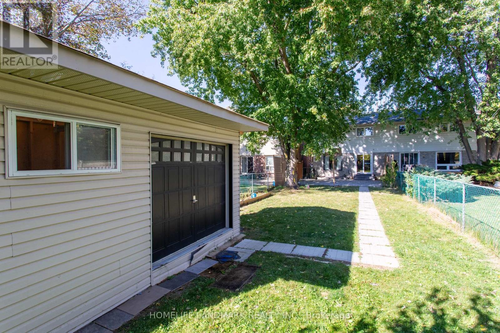 15 Foxglove Court, Markham, ON photo 22