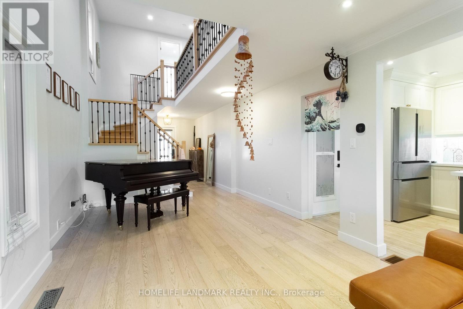 15 FOXGLOVE COURT - 6