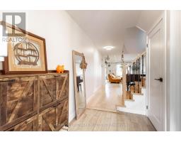15 Foxglove Court, Markham, ON L3R3Y3 Photo 10