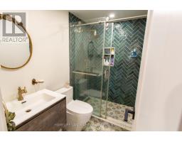 15 Foxglove Court, Markham, ON L3R3Y3 Photo 14