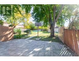 15 Foxglove Court, Markham, ON L3R3Y3 Photo 21