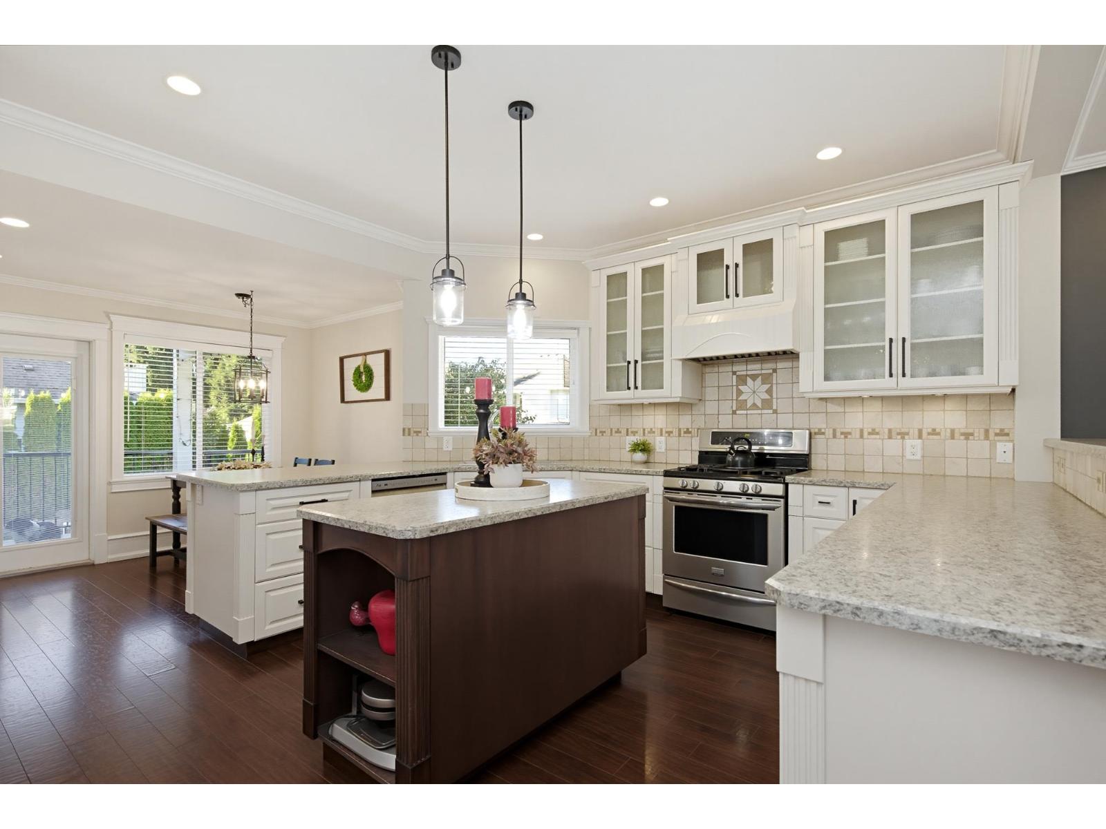 8463 FENNELL STREET, Mission - Image 1
