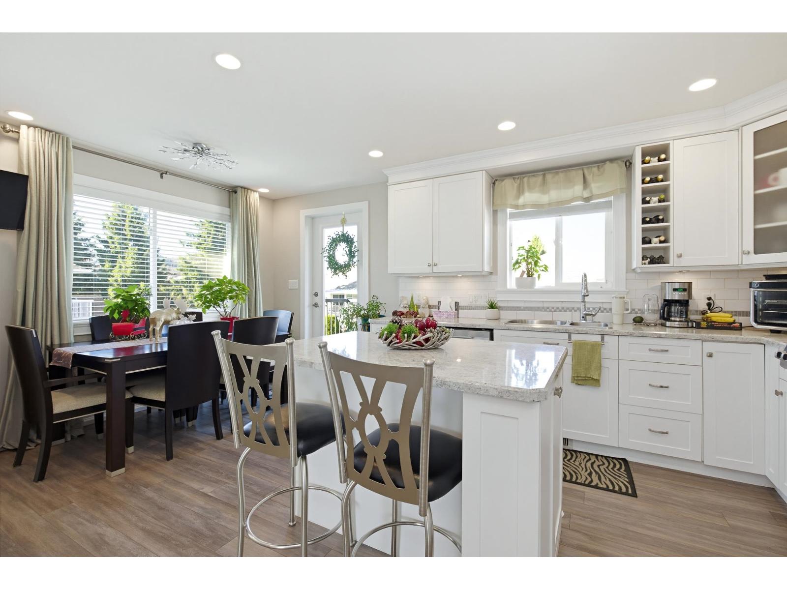 8463 FENNELL STREET, Mission - Image 1