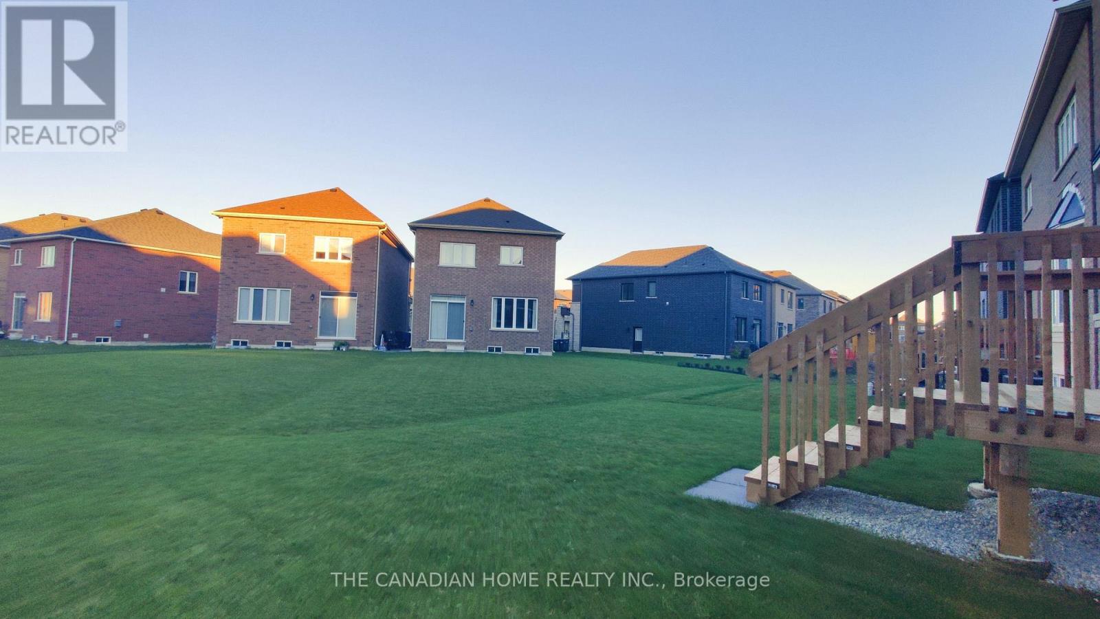 70 STRATFORD DRIVE - 46