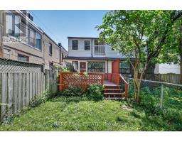 890 & 892 Broadview Avenue, Toronto, ON M4K2R1 Photo 9