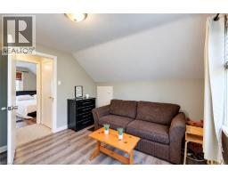 35 Pleasant Avenue, Kitchener, ON N2M4A3 Photo 25