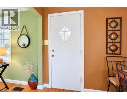 Dinette - 35 Pleasant Avenue, Kitchener, ON N2M4A3 Photo 6