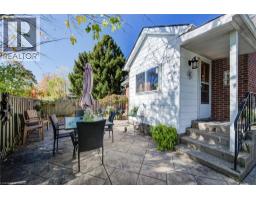 35 Pleasant Avenue, Kitchener, ON N2M4A3 Photo 36